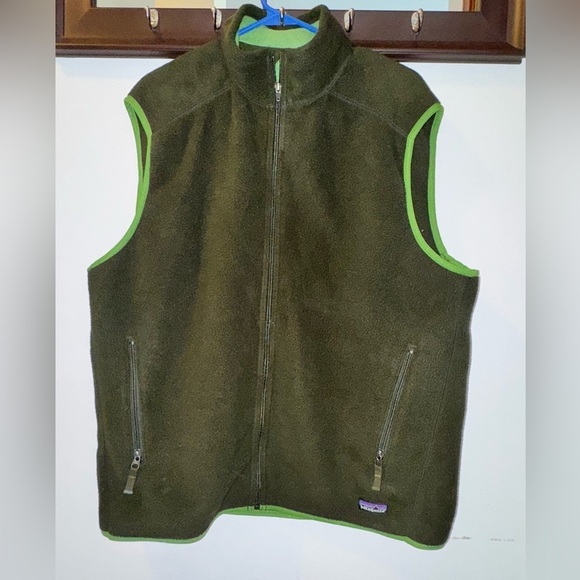Patagonia Men's Synchilla Green Fleece Mock Neck Full-Zip Vest Size XL - Picture 1 of 5